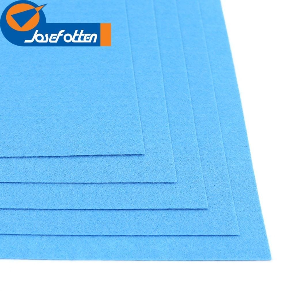 Фетр А4 1,2мм блакитний по шт HQ170-019 Josefotten