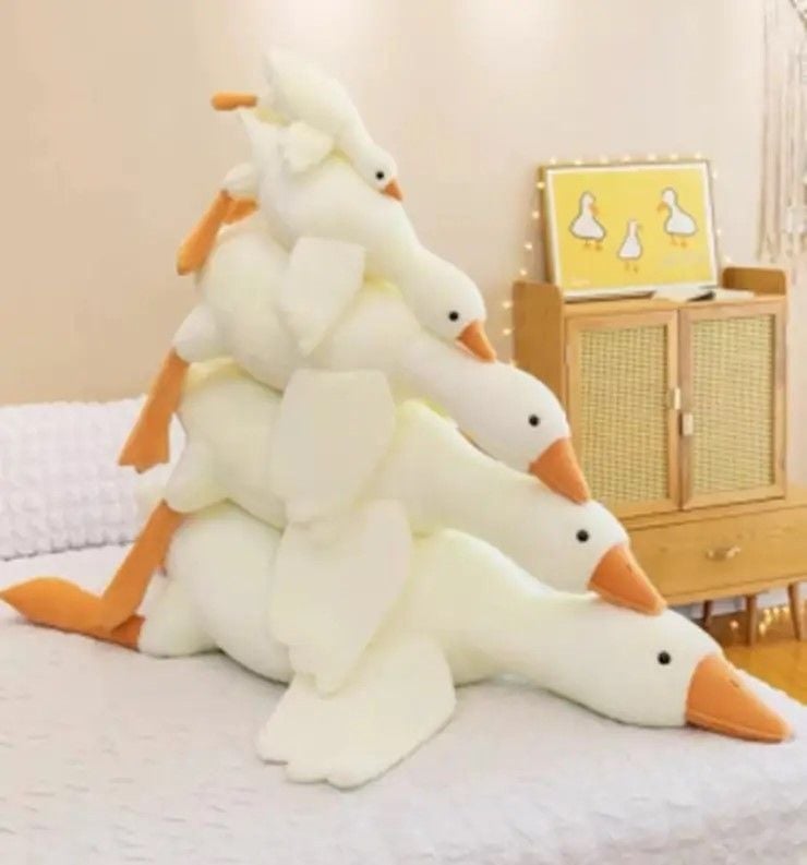 М'яка іграшка Гусь-Обіймусь 120см молочний L1226 Україна