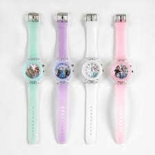 Годинник наручний аналоговий ремінець зі штучної шкіри в пакеті C64775 Китай