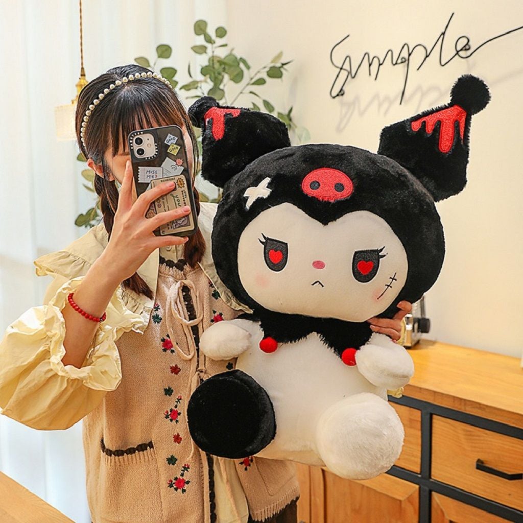 М'яка іграшка Куромі 35см шрам велюр з хутром чорно біла KON-47 Dreamtoys