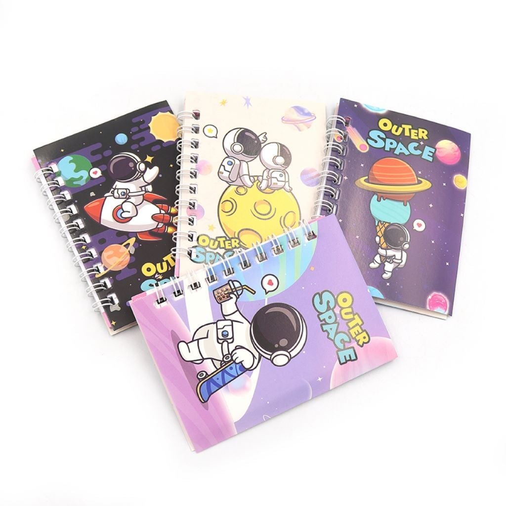 Блокнот 10,5*7см на спіралі Космос мікс видів HS-33 Josefotten