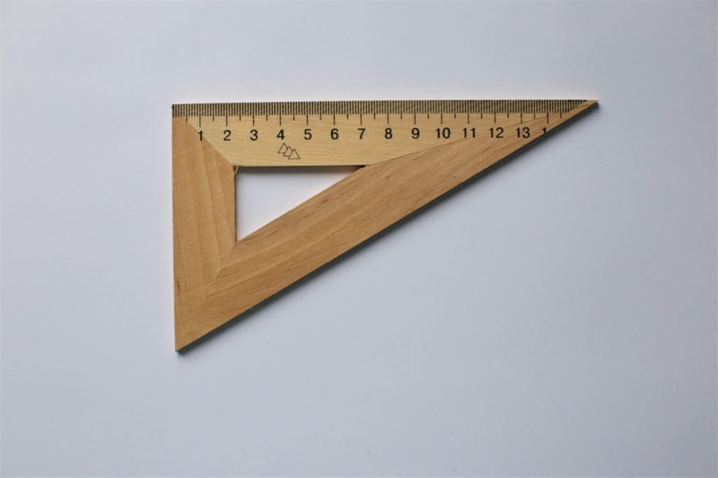 Трикутник 16см дерево 30*60 920328 Україна