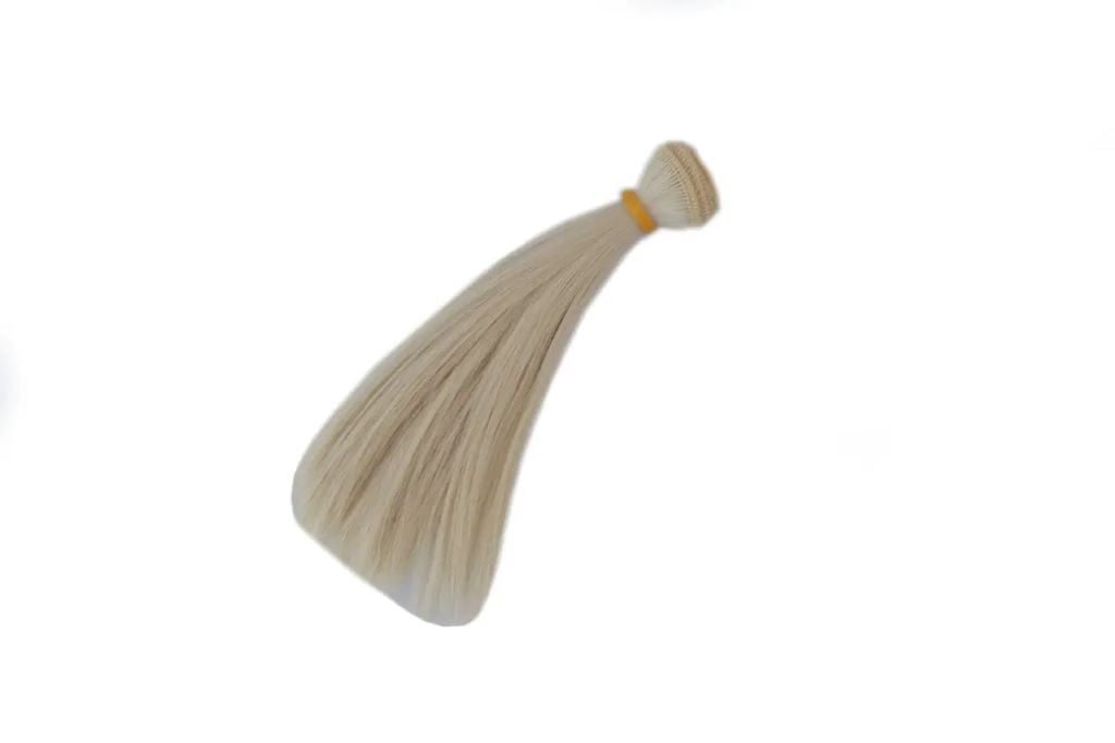 Волосся платиновий блонд 15*100см прямі у пакеті 613C Китай