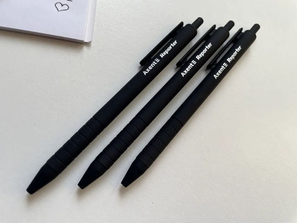 Ручка масляна 0,7мм автомат Reportr чорний AB1065-A Axent