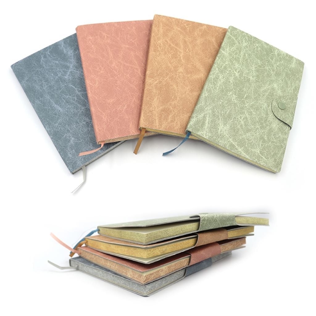 Блокнот 21*15см 80арк на кнопці мікс кольорів у пакеті 5902-2 Josefotten