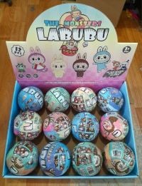 Герой сюрприз Labubu у кулі 200 Китай