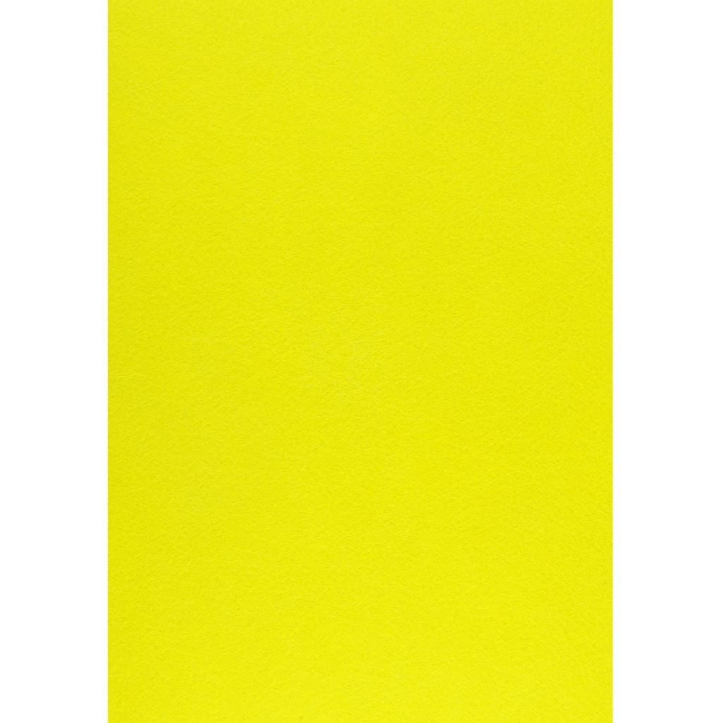 Фетр А4 1,4мм неонво жовтий по шт 743343 Santi