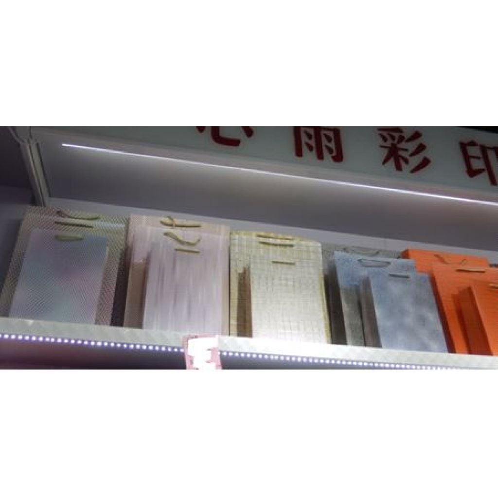 Пакет подарунковий 32*26*10см мікс кольорів DSCN2919-32 Josefotten