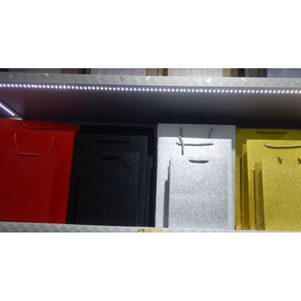 Пакет подарунковий 23*18*8см мікс колоьорів DSCN2917-23 Josefotten