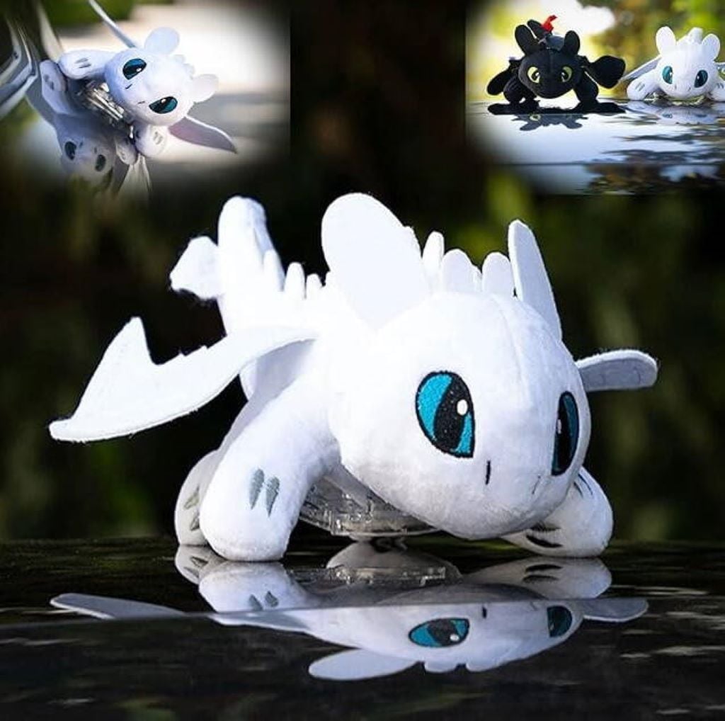 М'яка іграшка 26см Білий дракон з крилами очі вишиті з кріпленням засувкою білий Q03 Китай