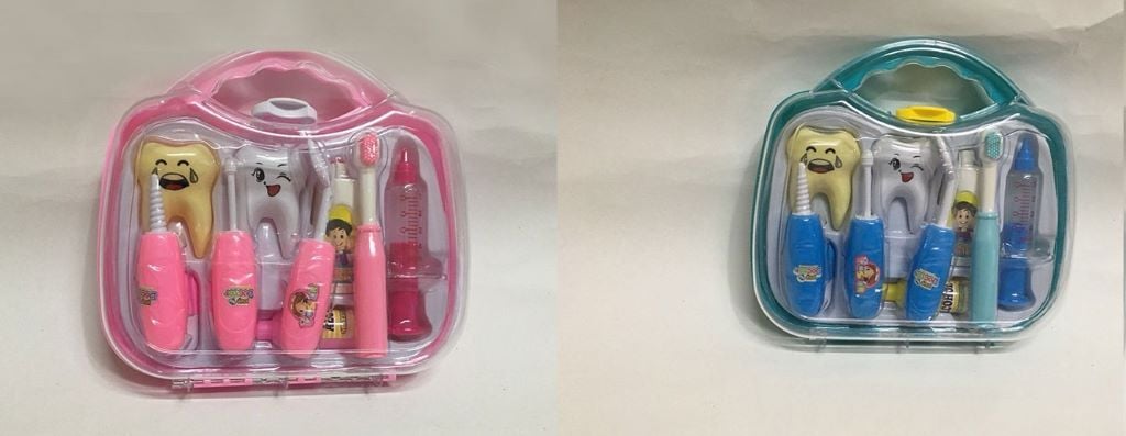 Лікар набір стоматолога в пластиковій валізі 22,5*21,5*5см 9901-31/31A Китай