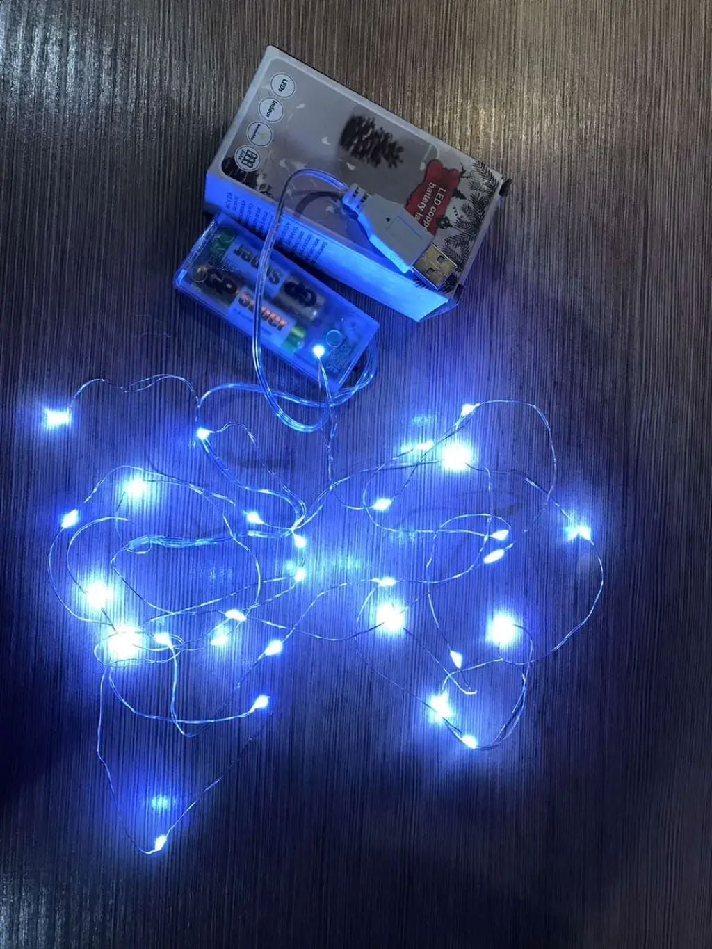Гірлянда світлодіодна 30 Led ламп 3м біла USB+батарейки у коробці 7740 Китай