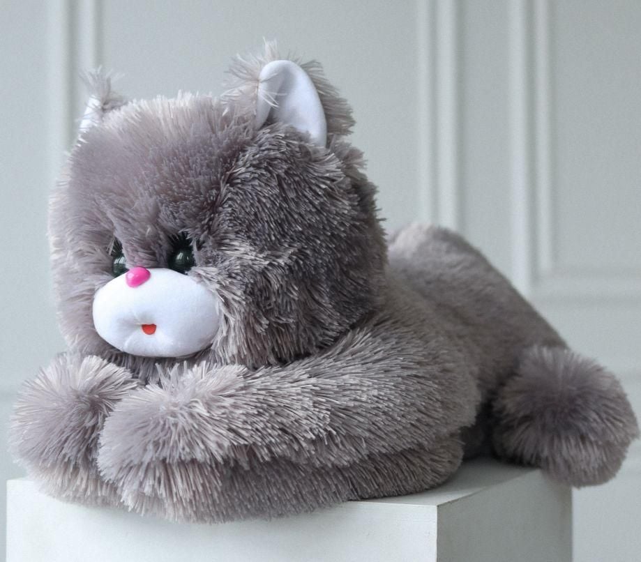 Кіт лежачий великий травка Ч128 чайка