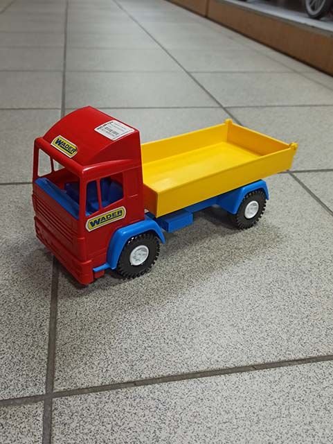 Машина пластик mini truck грузовик рухомі деталі 39209 wader