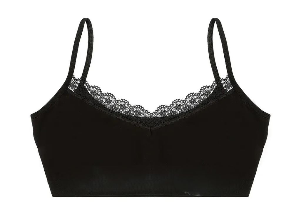 Майка топ для дівчинки трикотаж на тонких бретелях з поролоном у чашці з мереживом однотонна чорна 5971QD Donella 14-15р