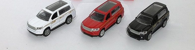 Машина металева 1:32 відкр двері у коробці 16*7*7см 3621 Автопром