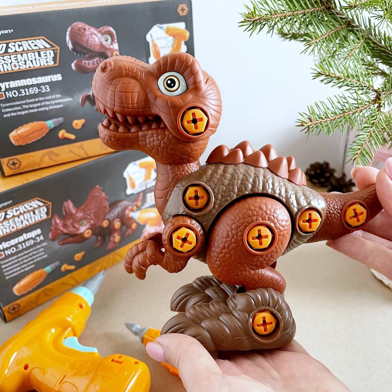 З викруткою+дріль Динозавр на бат коробка 21,5*10*14см 3169-33/34 Китай