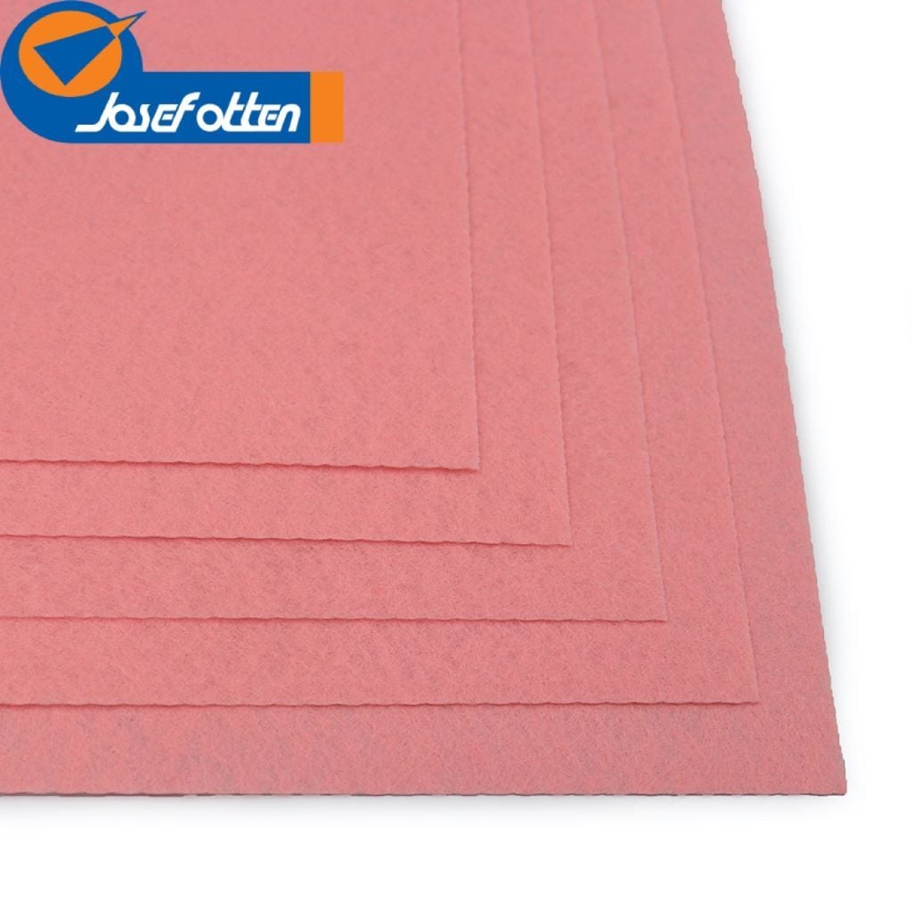 Фетр А4 1,2мм світло рожевий HQ170-030 Josefotten