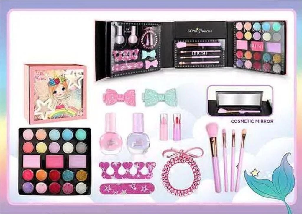 Косметика 19предметів косметичка Beauty у коробці 20*17*10см 2104 Китай