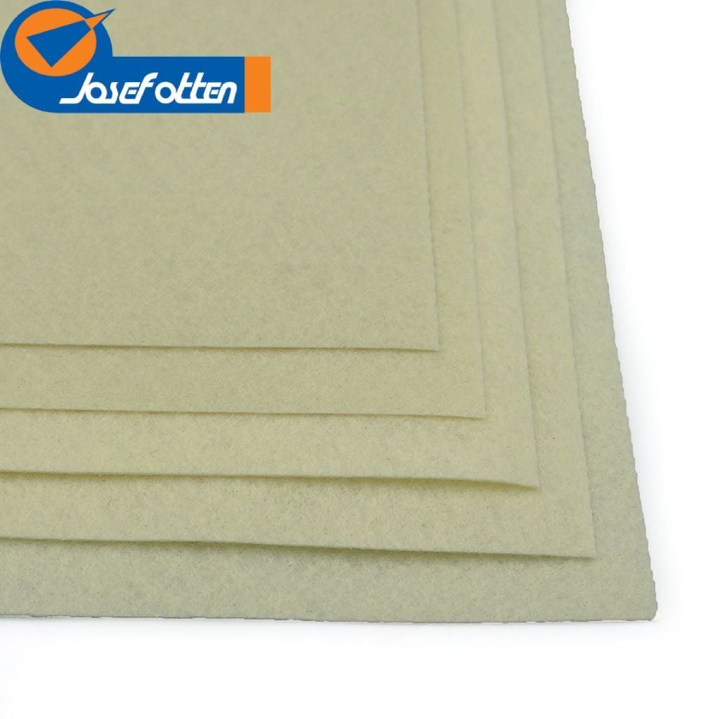 Фетр А4 1,2мм жовто білий HQ170-056 Josefotten