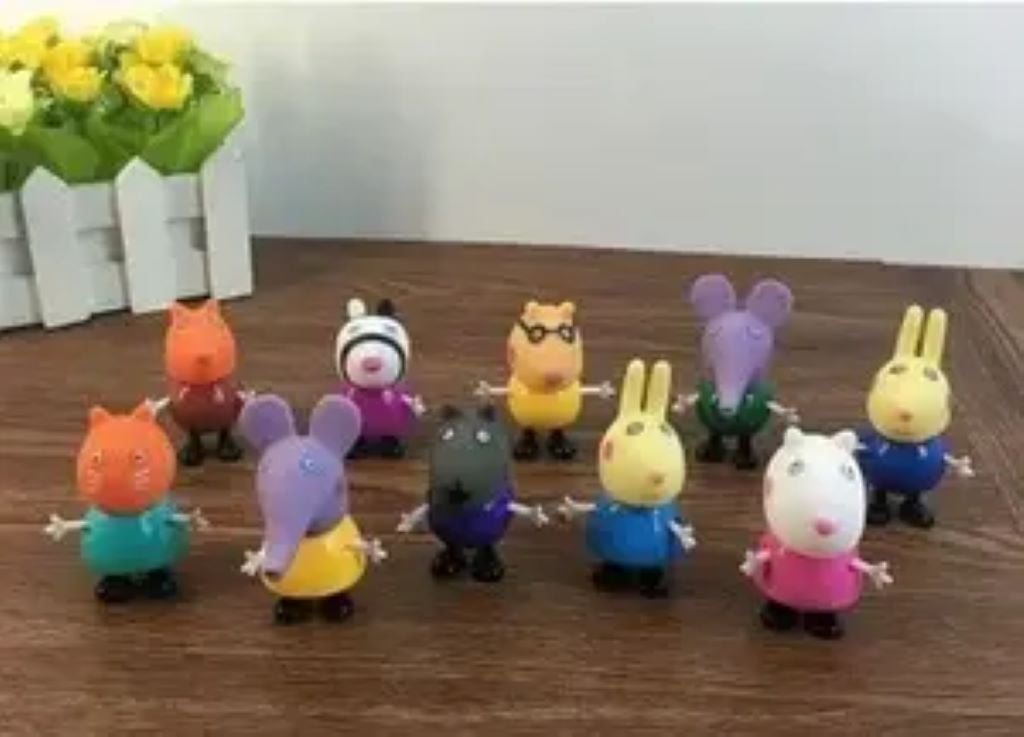 Герої типу свинка Пеппа в пакеті 7*7см мікс видів 12556 Китай