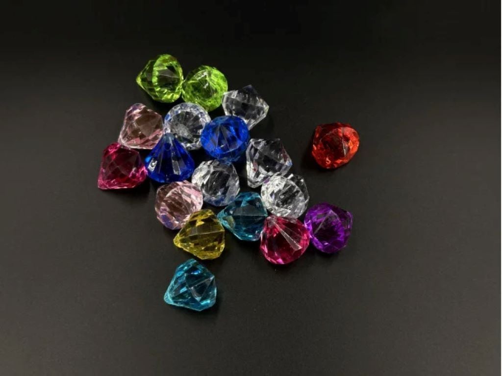 Камінь 100г кристали прозорі кольорові у пакеті KM-04 Китай